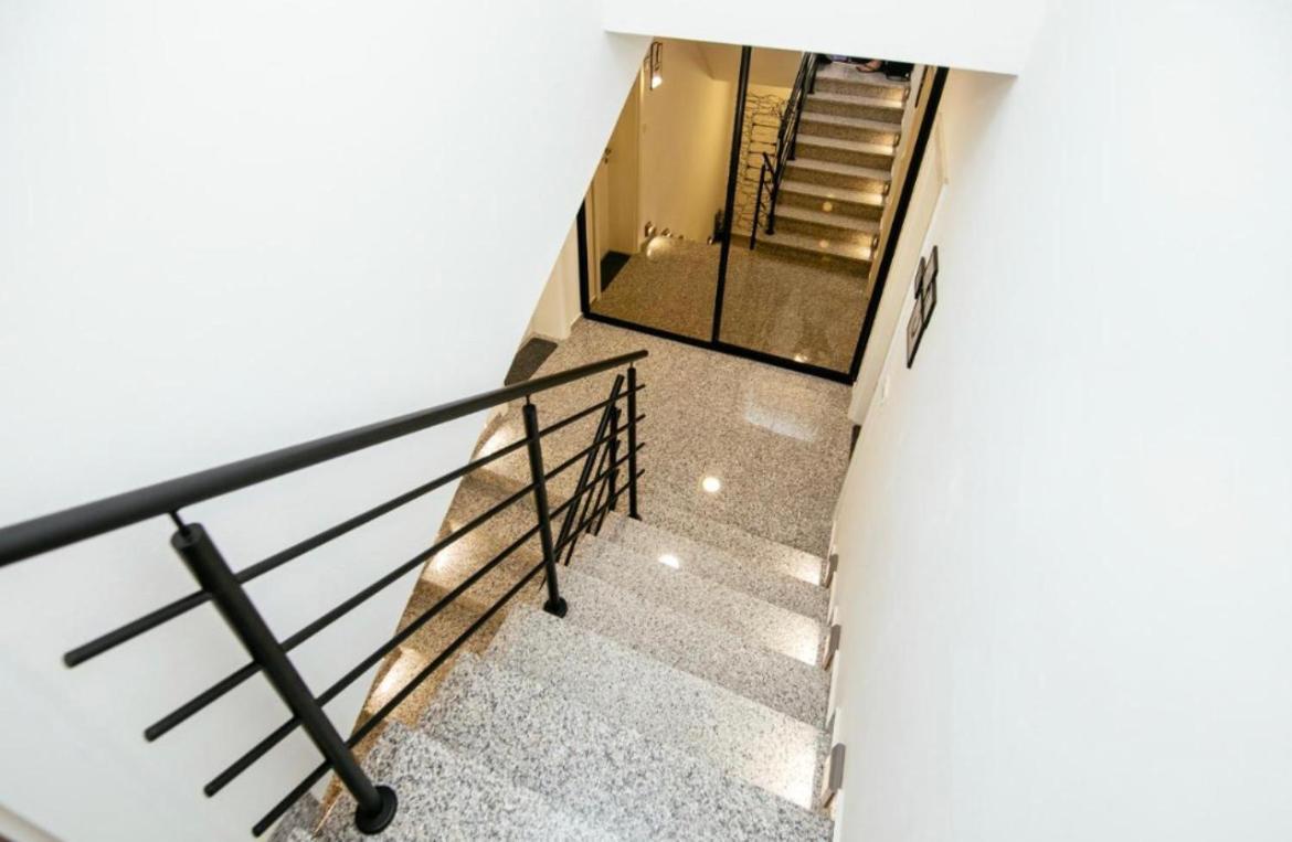 פאקוסטאן Fk Apartments מראה חיצוני תמונה