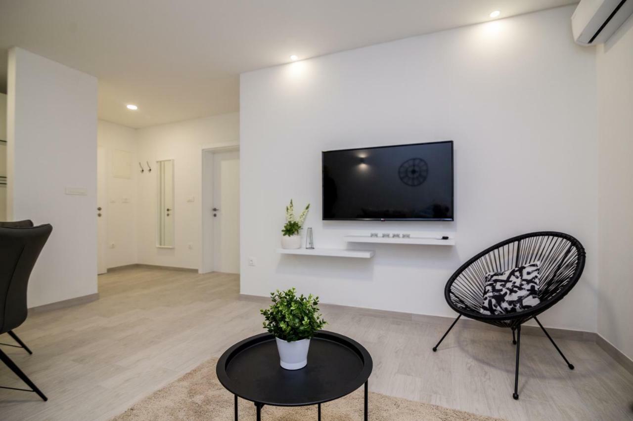 פאקוסטאן Fk Apartments מראה חיצוני תמונה