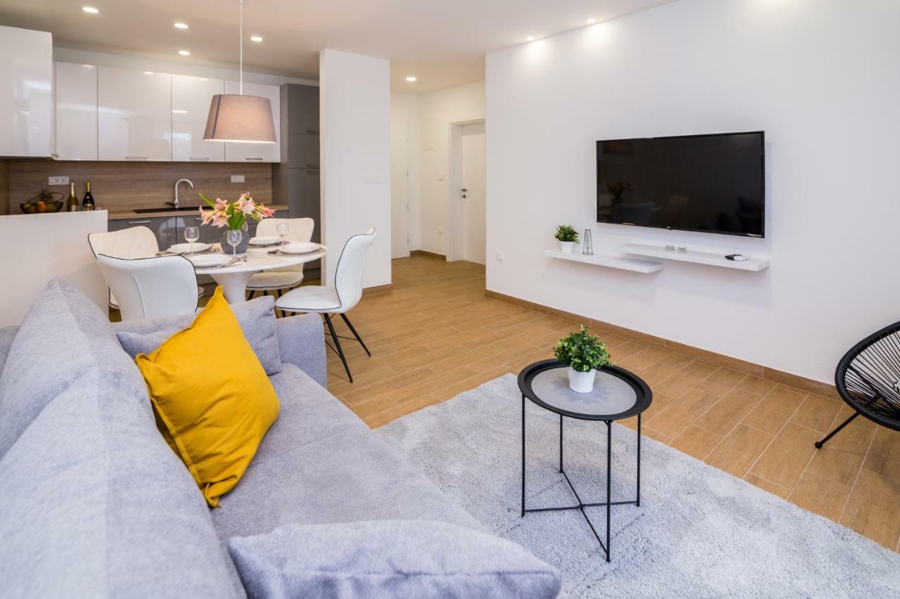 פאקוסטאן Fk Apartments מראה חיצוני תמונה