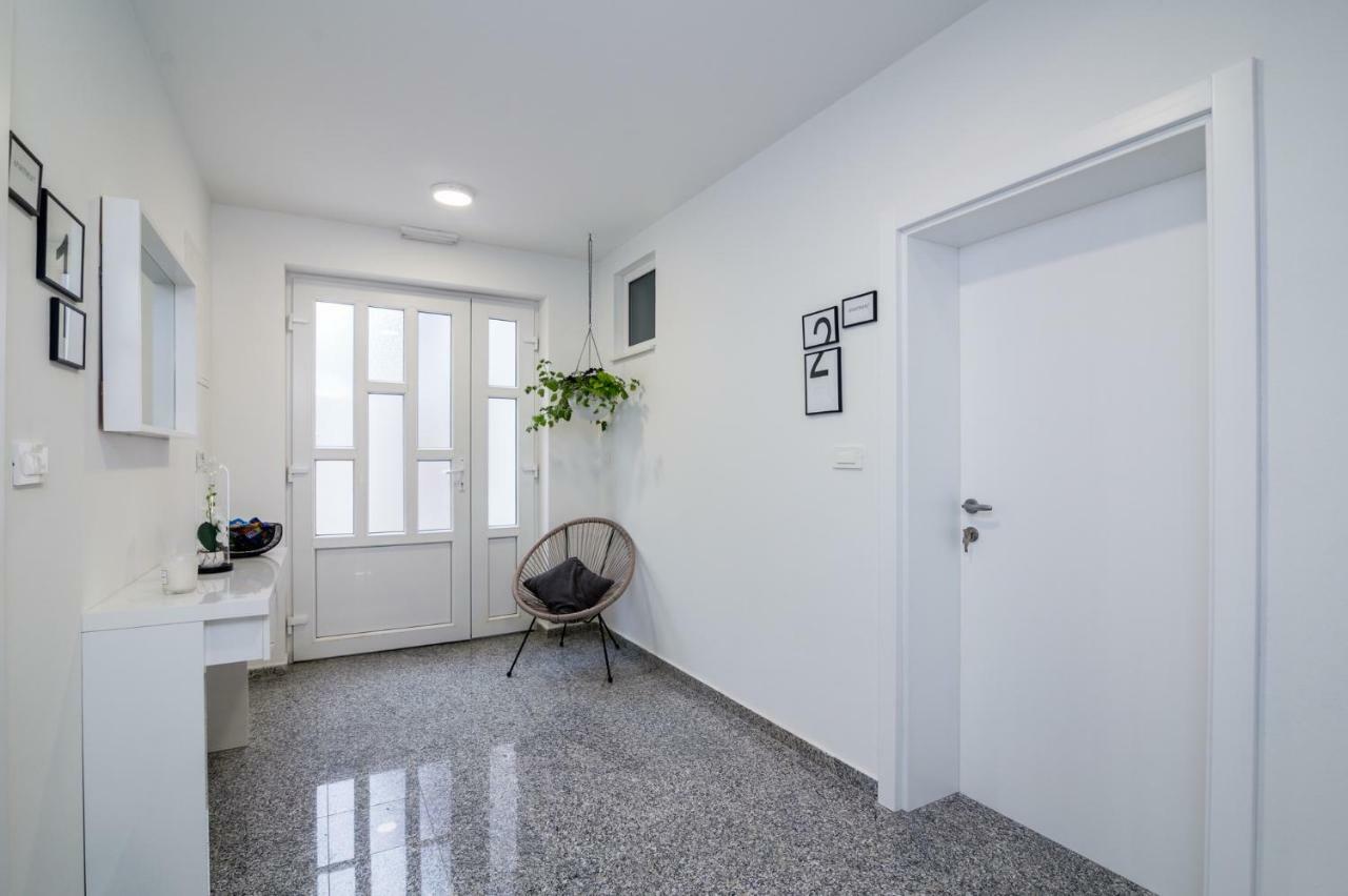 פאקוסטאן Fk Apartments מראה חיצוני תמונה